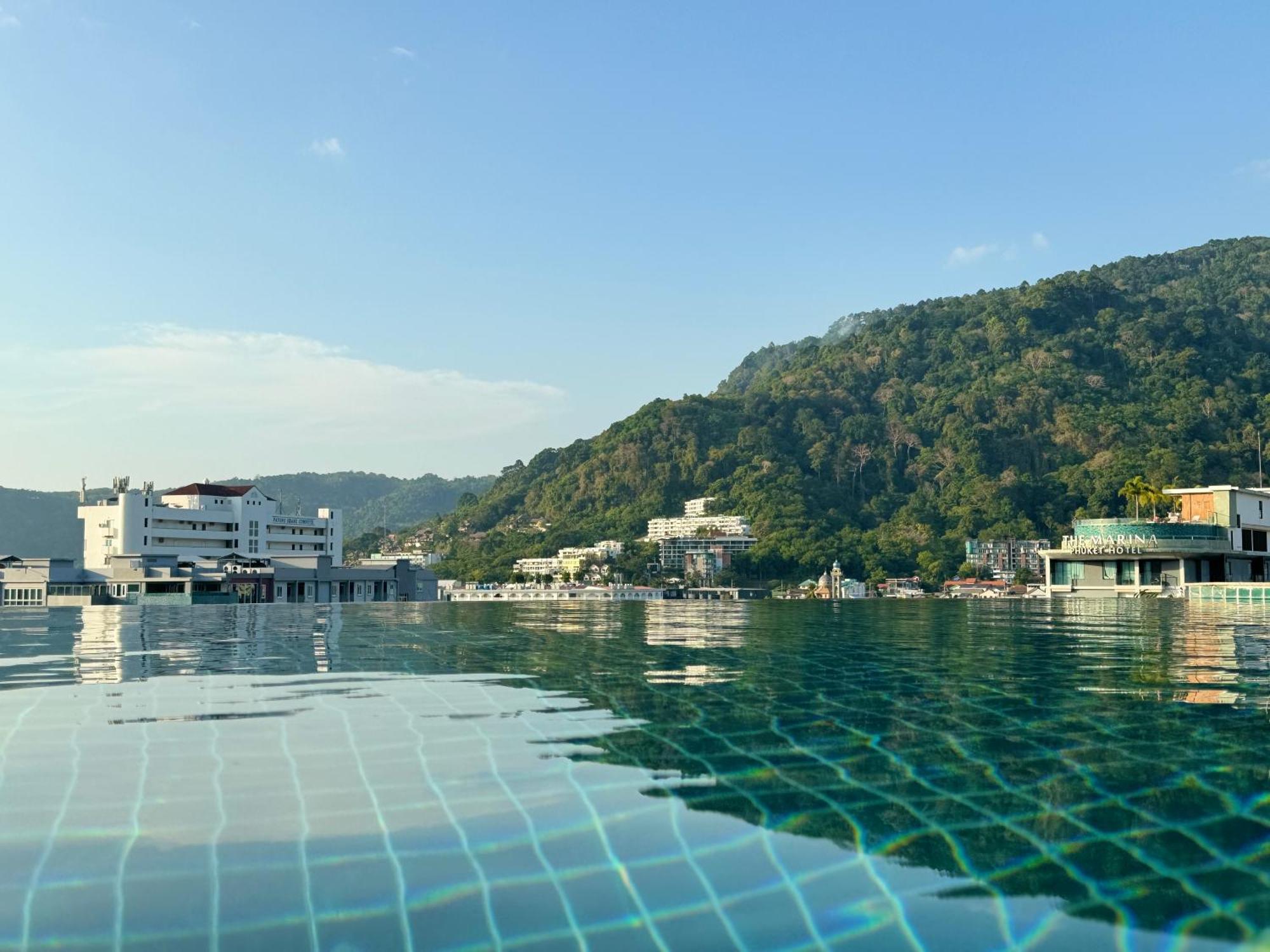Zephyr Grand Hotel Patong Exterior photo